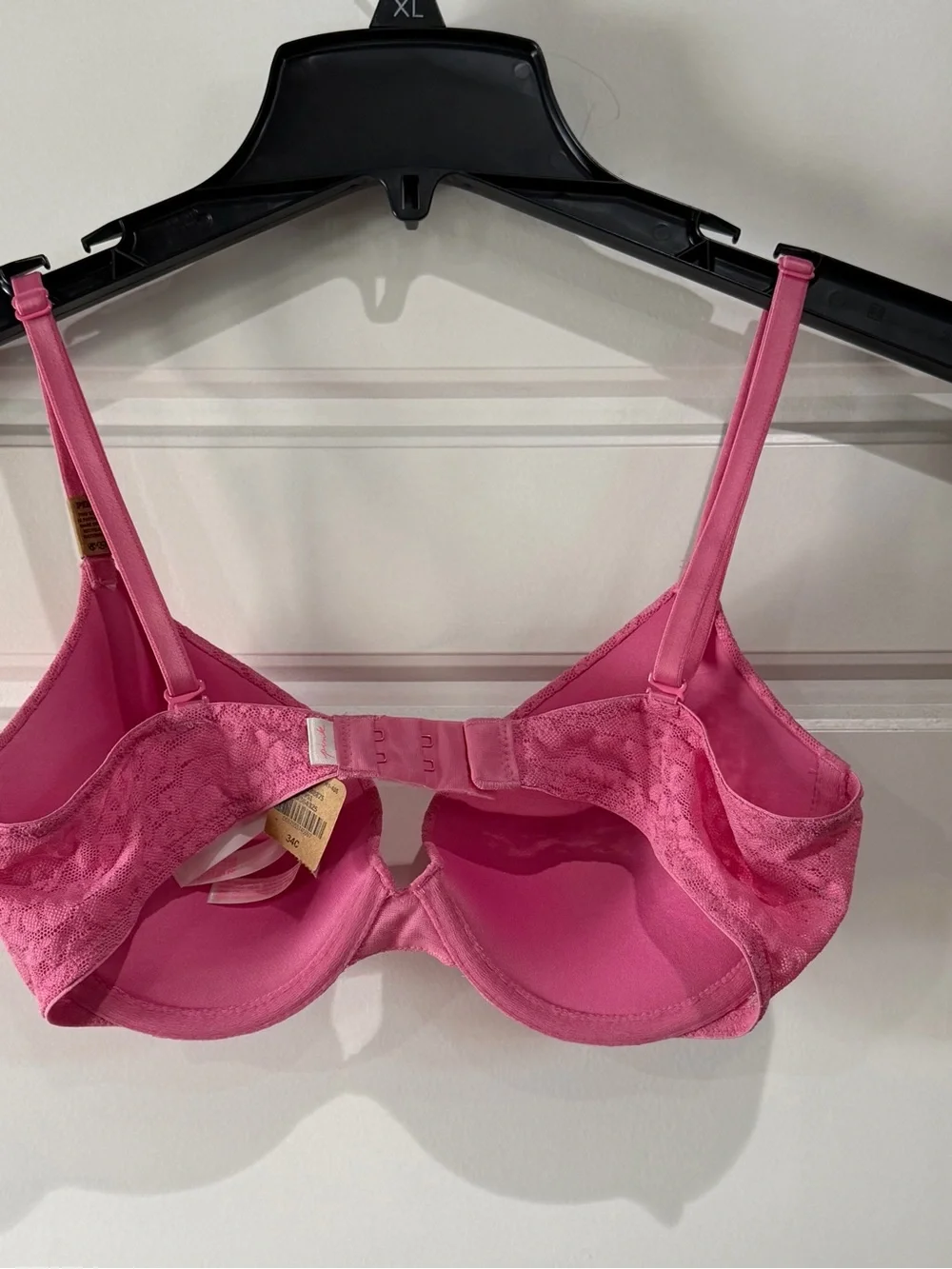PINK Victoria's Secret Pink Lace Molded T-Shirt Bra - Picture 2 of 7